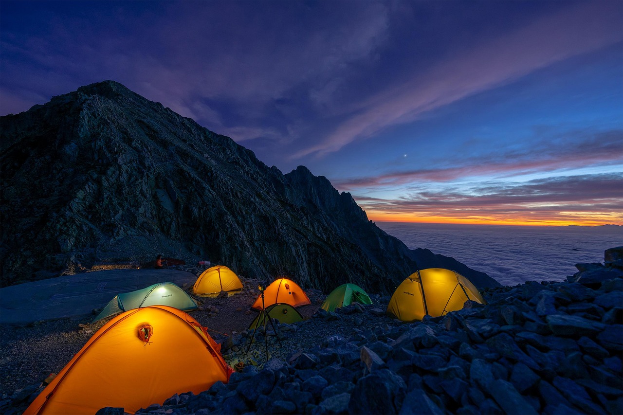 wholesale-survival-club-home-page-surviving